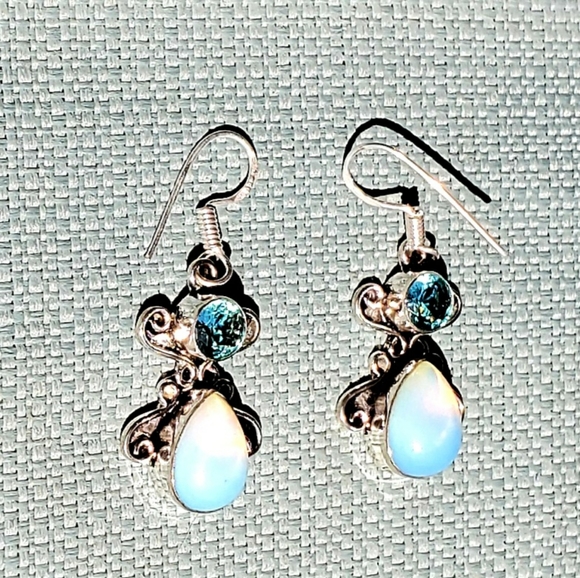 New Fiery Opalite and Blue Quartz Silver Earrings. - Picture 5 of 12